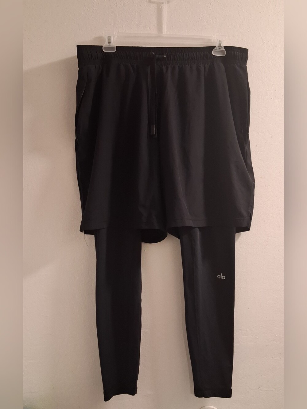Alo Yoga Mens Stability 2-in-1 Tight Short Black Training Size 2XL Made In USA